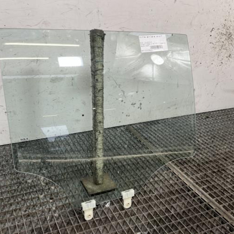 Vitre arriere droit KIA STONIC Photo n°3