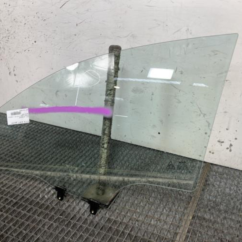 Vitre avant gauche KIA STONIC Photo n°3