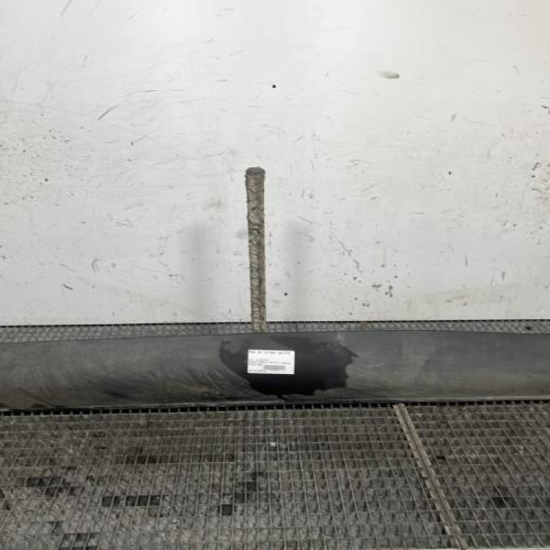 Bas de caisse gauche KIA STONIC Photo n°1