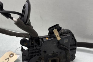 Serrure arriere droit RENAULT CLIO 4