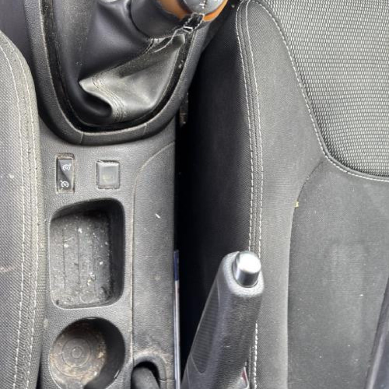 Boitier filtre a air RENAULT CLIO 4 Photo n°20