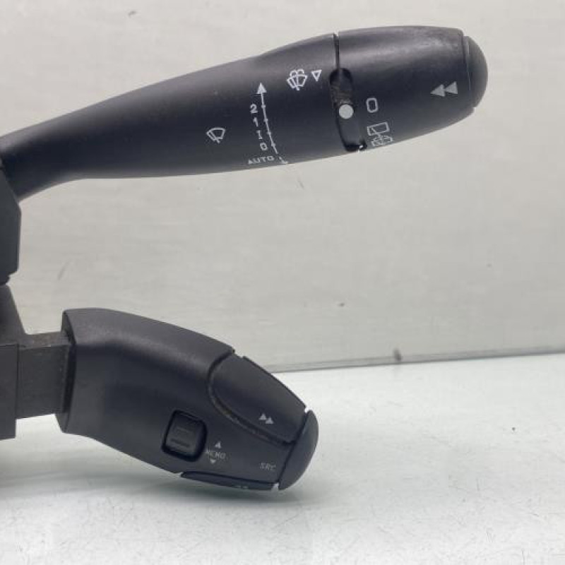 Com (Bloc Contacteur Tournant+Commodo Essuie Glace+Commodo Phare) PEUGEOT 307 Photo n°4