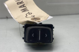 Interrupteur de leve vitre avant gauche DACIA SANDERO 2 Photo n°1