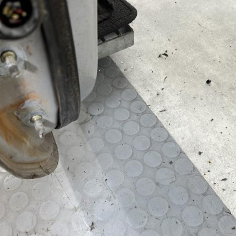 Porte avant droit NISSAN MICRA 3 Photo n°5