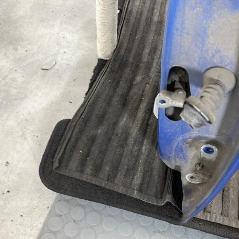 Porte arriere gauche TOYOTA AYGO 1 Photo n°4