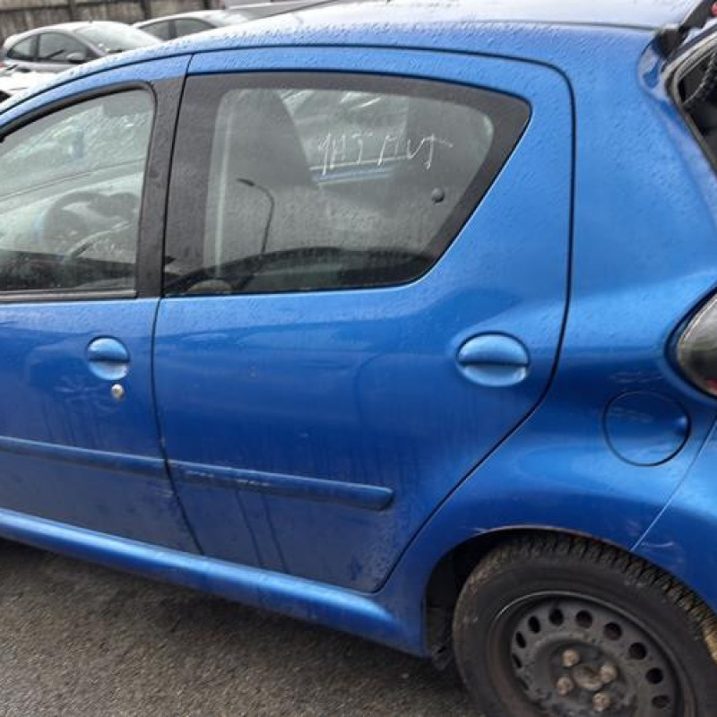 Porte arriere gauche TOYOTA AYGO 1 Photo n°11