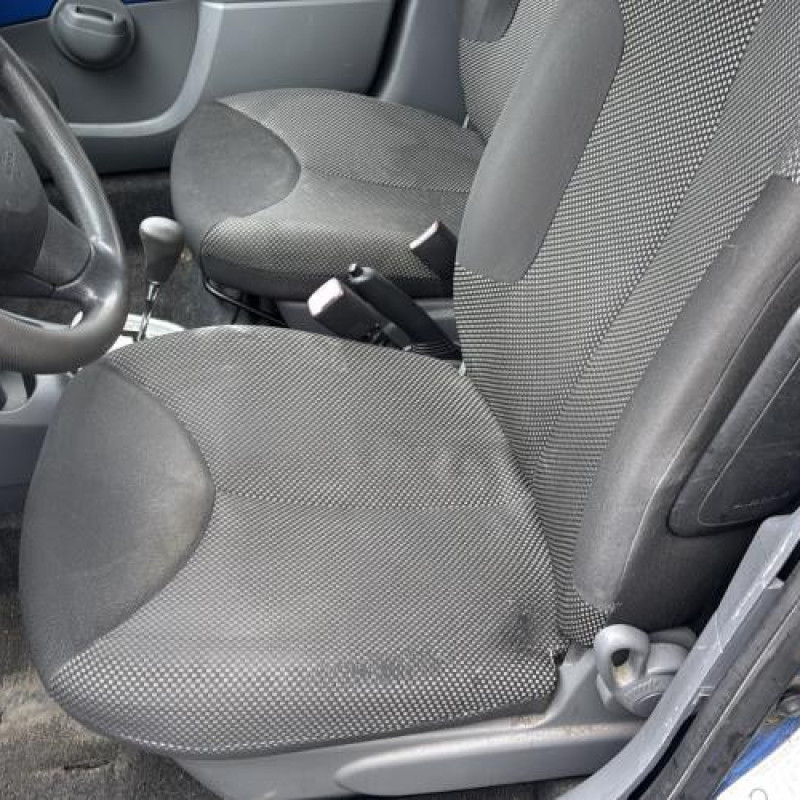 Porte arriere gauche TOYOTA AYGO 1 Photo n°17