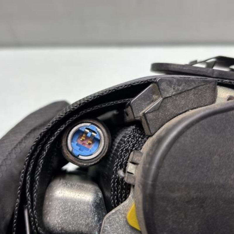 Pretensionneur de ceinture avant droit RENAULT CLIO 4 Photo n°2