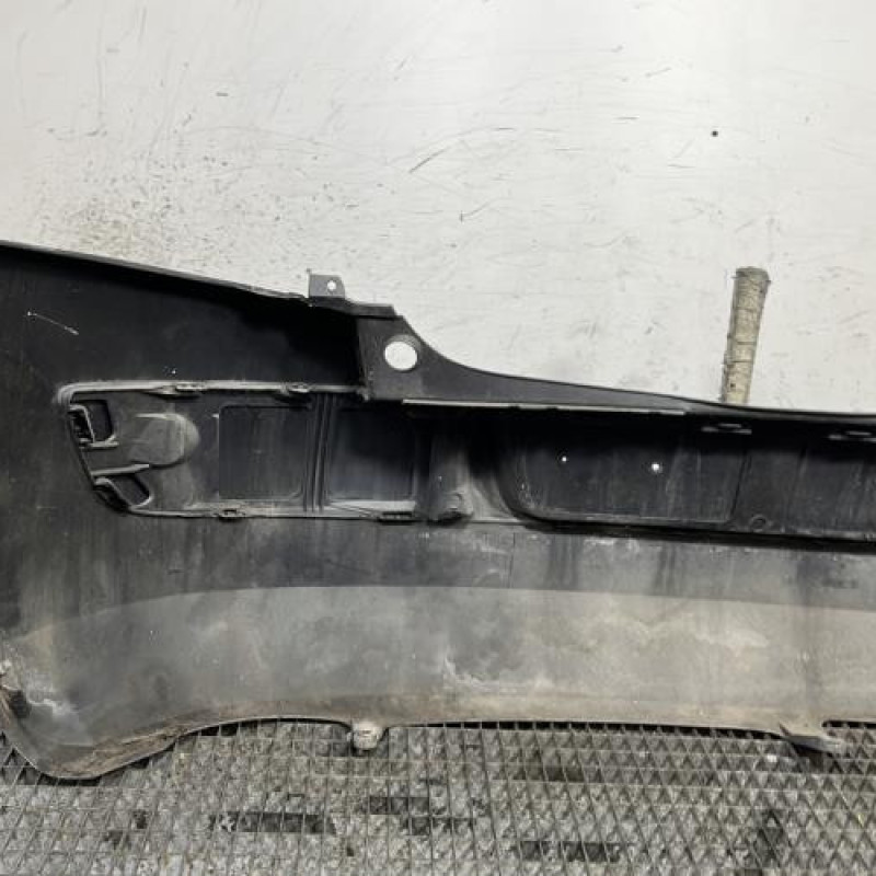 Pare choc arriere RENAULT MEGANE 2 Photo n°6