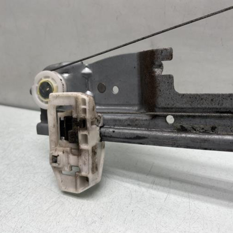 Leve vitre electrique arriere droit RENAULT SCENIC 2 Photo n°2