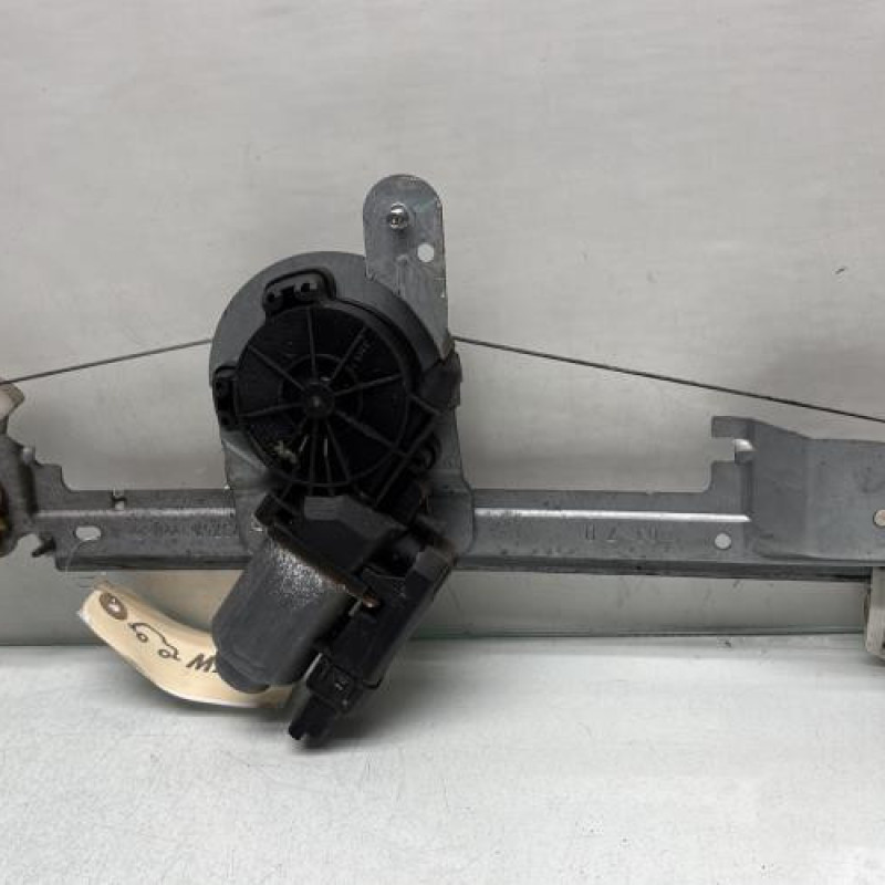 Leve vitre electrique arriere droit RENAULT SCENIC 2 Photo n°3