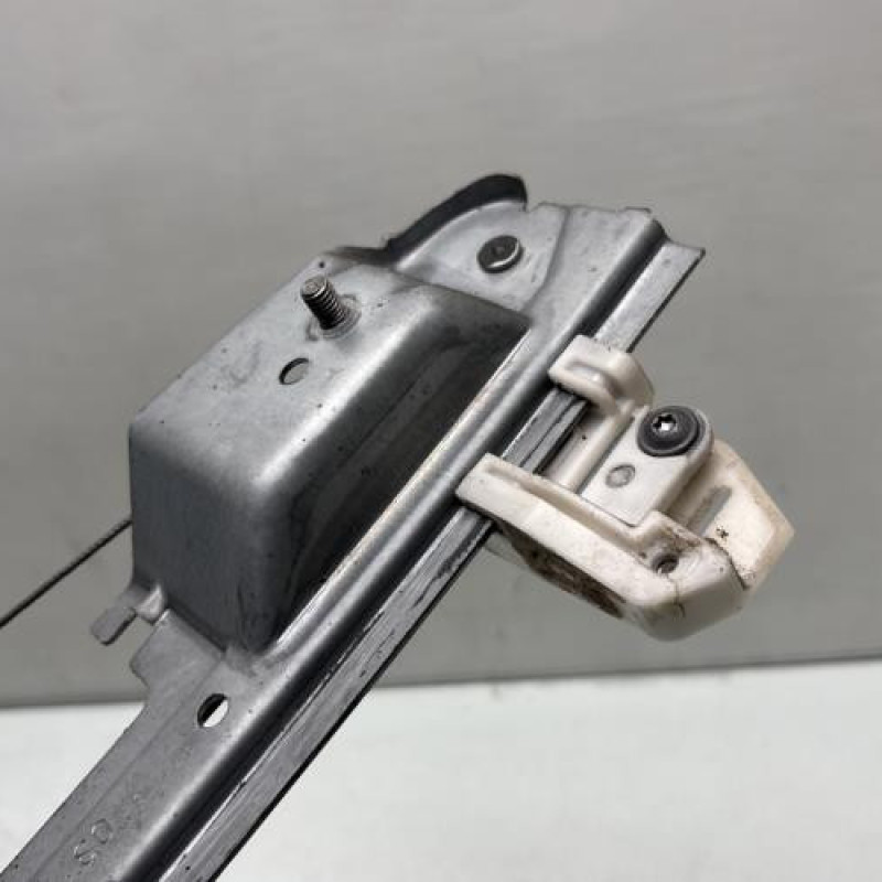 Leve vitre electrique arriere droit RENAULT SCENIC 2 Photo n°4