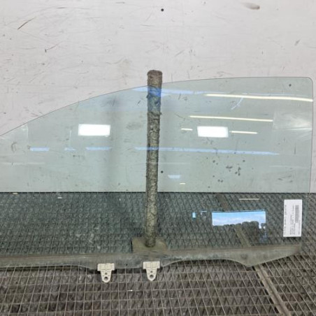Vitre avant gauche RENAULT TWINGO 2 Photo n°1