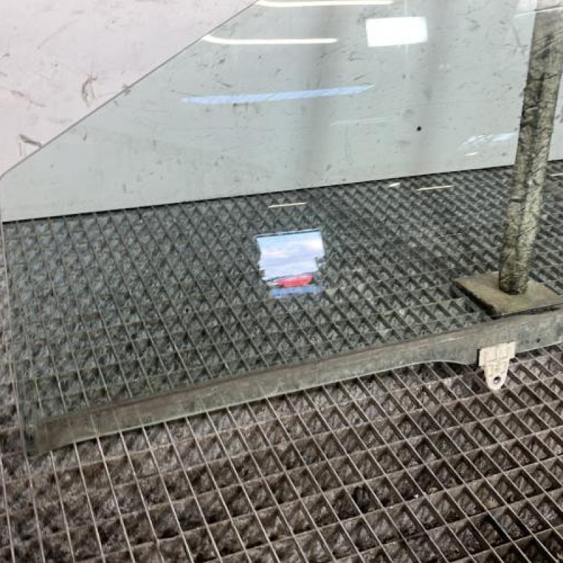 Vitre avant gauche RENAULT TWINGO 2 Photo n°2