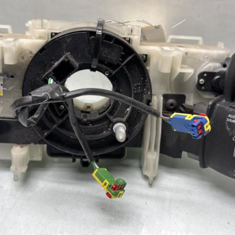 Com (Bloc Contacteur Tournant+Commodo Essuie Glace+Commodo Phare) RENAULT LAGUNA 3 Photo n°4