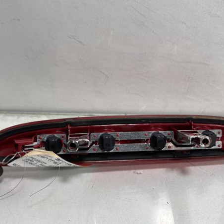 Feu arriere stop central PEUGEOT 208 1