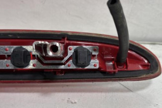 Feu arriere stop central PEUGEOT 208 1