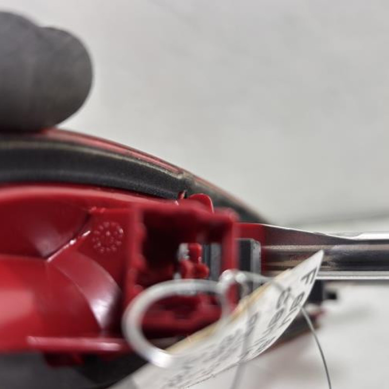 Feu arriere stop central PEUGEOT 208 1 Photo n°5