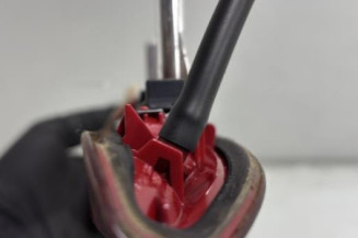 Feu arriere stop central PEUGEOT 208 1