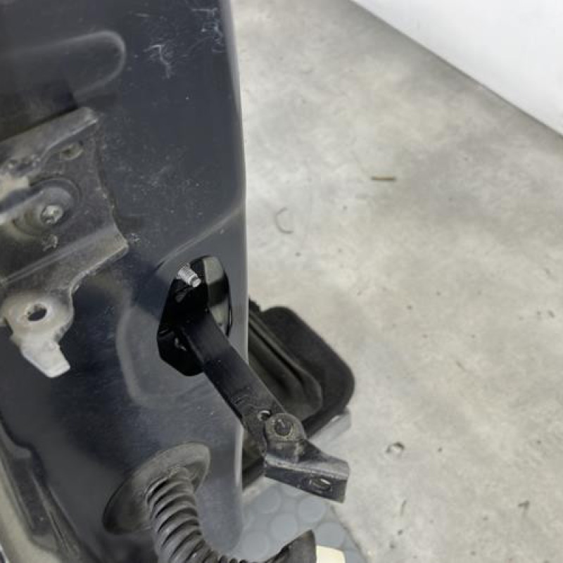 Porte avant droit PEUGEOT 208 1 Photo n°2