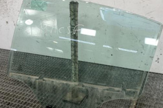 Vitre arriere gauche PEUGEOT 208 1