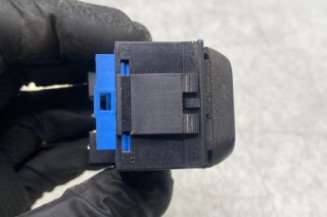 Interrupteur de leve vitre avant gauche PEUGEOT 406