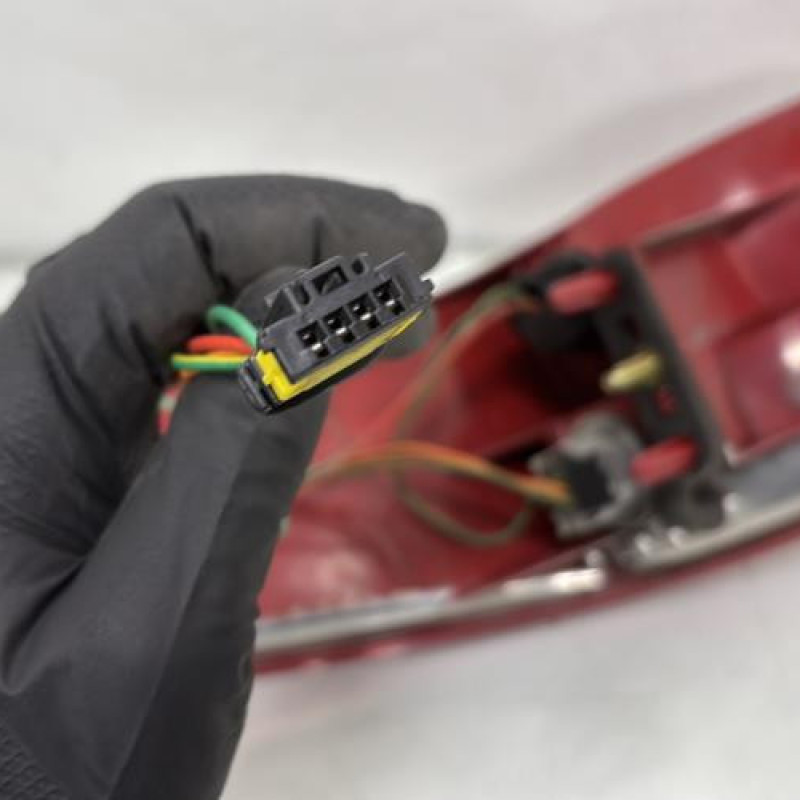 Feu arriere principal gauche (feux) PEUGEOT 607 Photo n°4