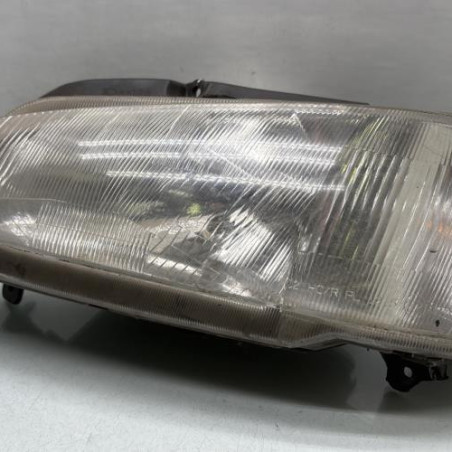 Optique avant principal gauche (feux)(phare) PEUGEOT 106 Photo n°1