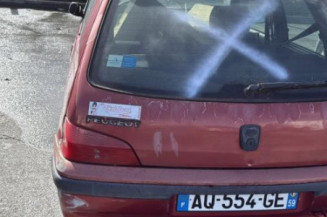 Optique avant principal gauche (feux)(phare) PEUGEOT 106