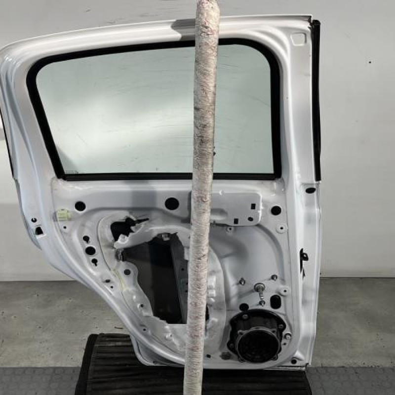 Porte arriere gauche CITROEN C3 2 Photo n°4