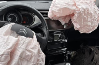 Renfort pare choc arriere (traverse) CITROEN C3 2