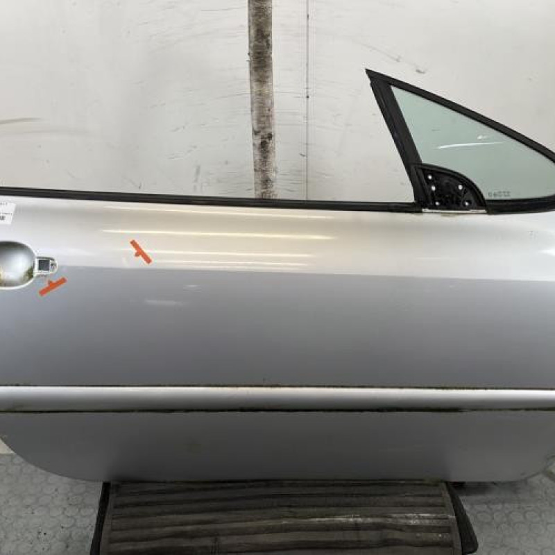 Porte avant droit PEUGEOT 307 Photo n°1