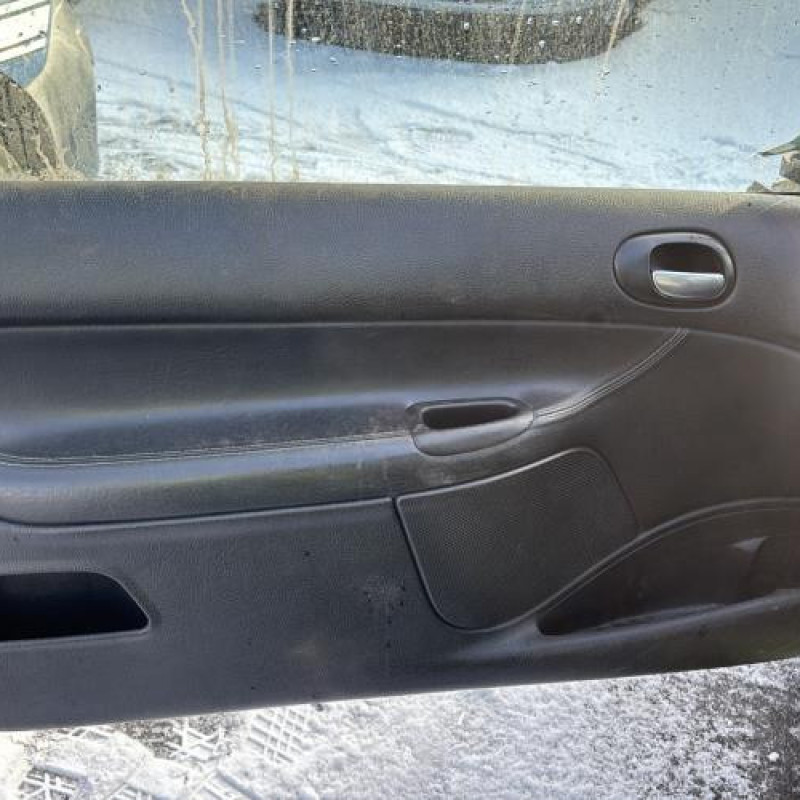 Ceinture arriere droit PEUGEOT 206 Photo n°12