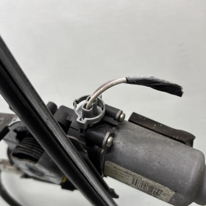 Leve vitre electrique avant droit RENAULT GRAND ESPACE 4 Photo n°7