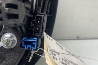 Air bag conducteur PEUGEOT 2008 1