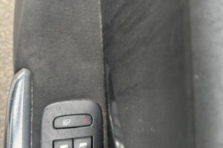 Attache ceinture arriere droit PEUGEOT 2008 1