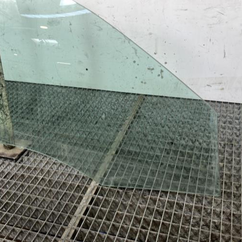 Vitre avant droit VOLKSWAGEN EOS Photo n°2