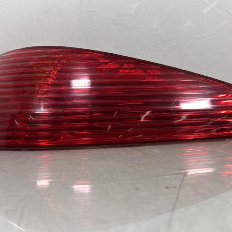 Feu arriere principal droit (feux) PEUGEOT 807 Photo n°6