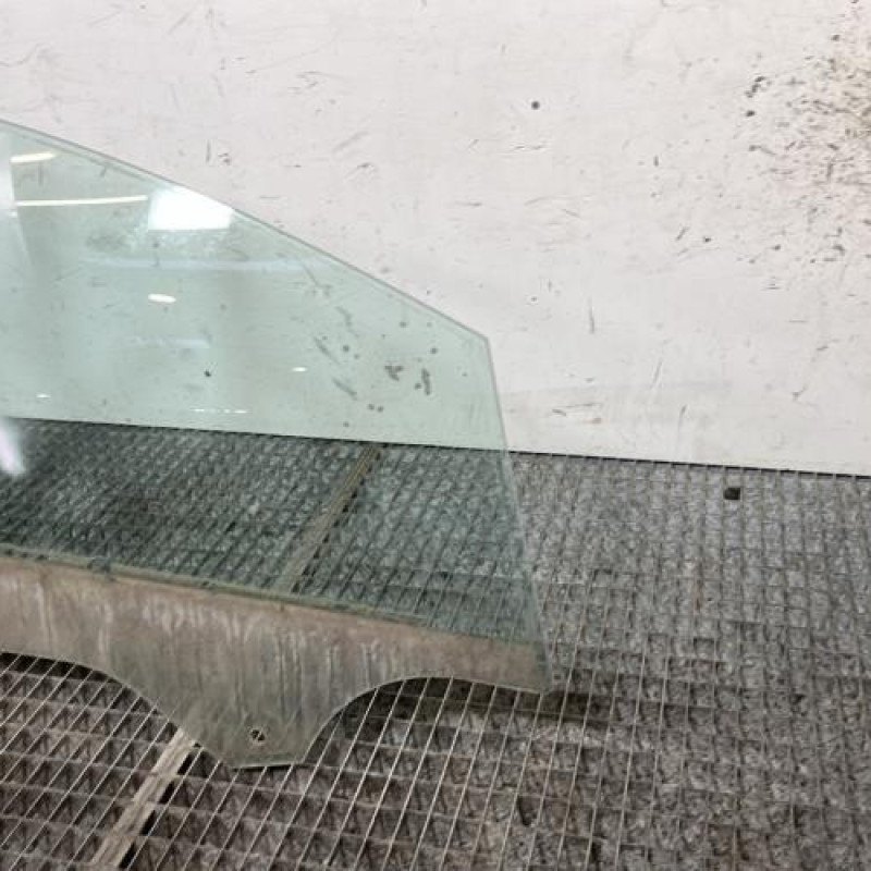 Vitre avant droit FORD FIESTA 6 Photo n°2