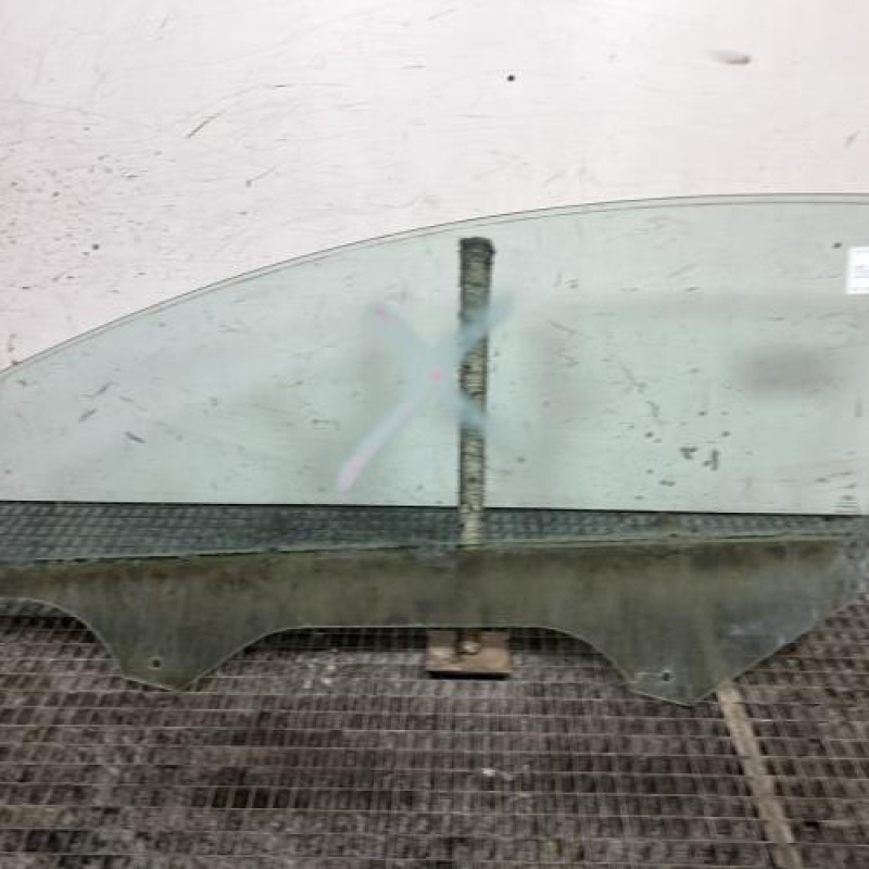 Vitre avant droit FORD FIESTA 6 Photo n°4