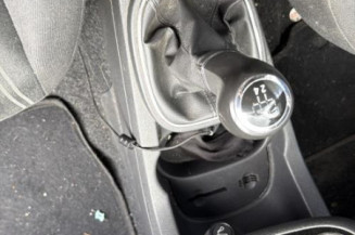 Bras essuie glace arriere OPEL CORSA D