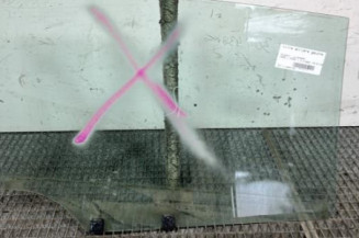 Vitre arriere gauche PEUGEOT 5008 1