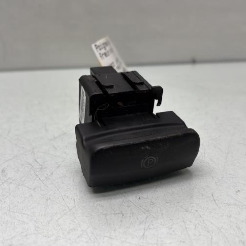 Poignee electrique frein a main PEUGEOT 3008 1 Photo n°1