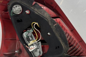 Feu arriere principal droit (feux) TOYOTA YARIS 2