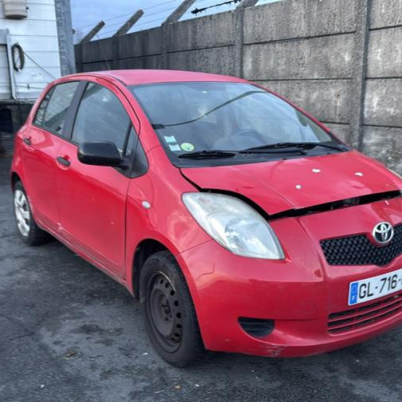 Feu arriere principal droit (feux) TOYOTA YARIS 2 Photo n°6