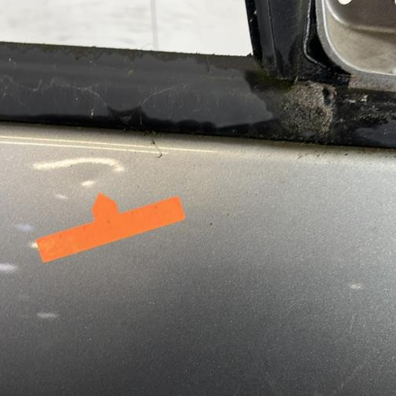 Porte avant droit MERCEDES CLASSE A 169 Photo n°2