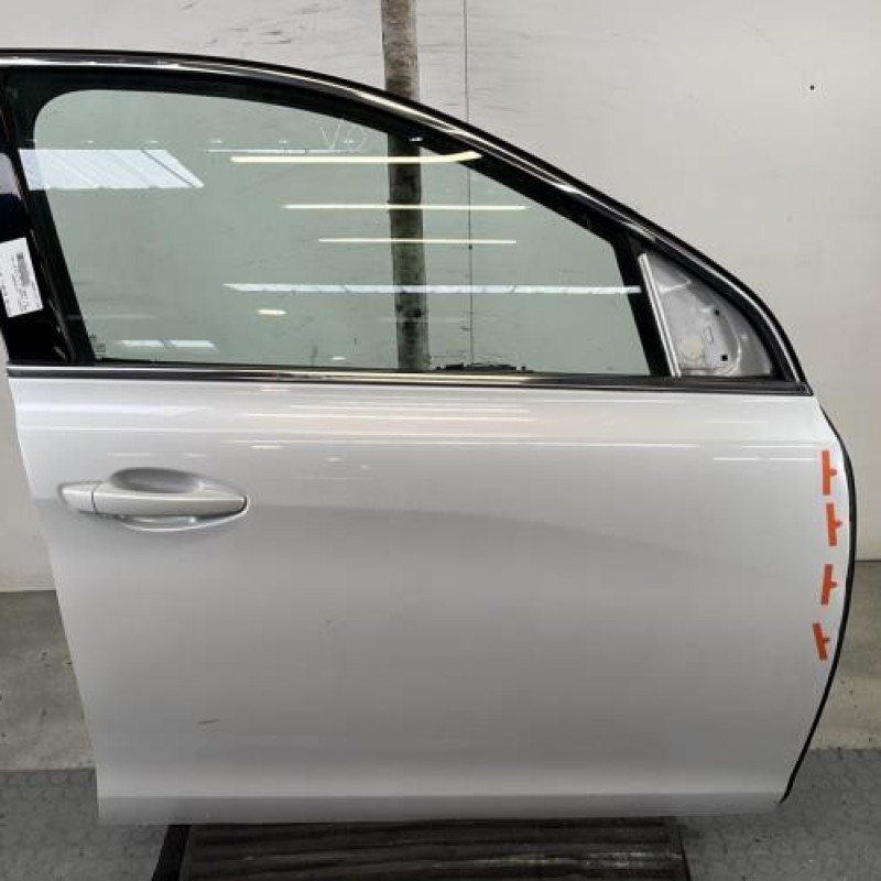 Porte avant droit PEUGEOT 308 2 Photo n°1