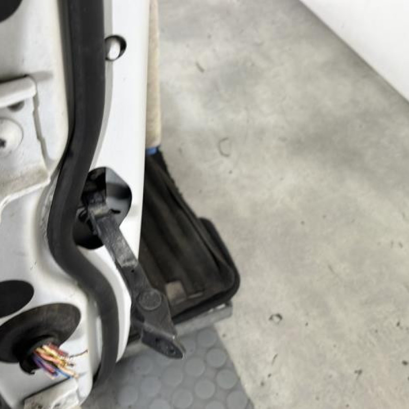 Porte avant droit PEUGEOT 308 2 Photo n°5