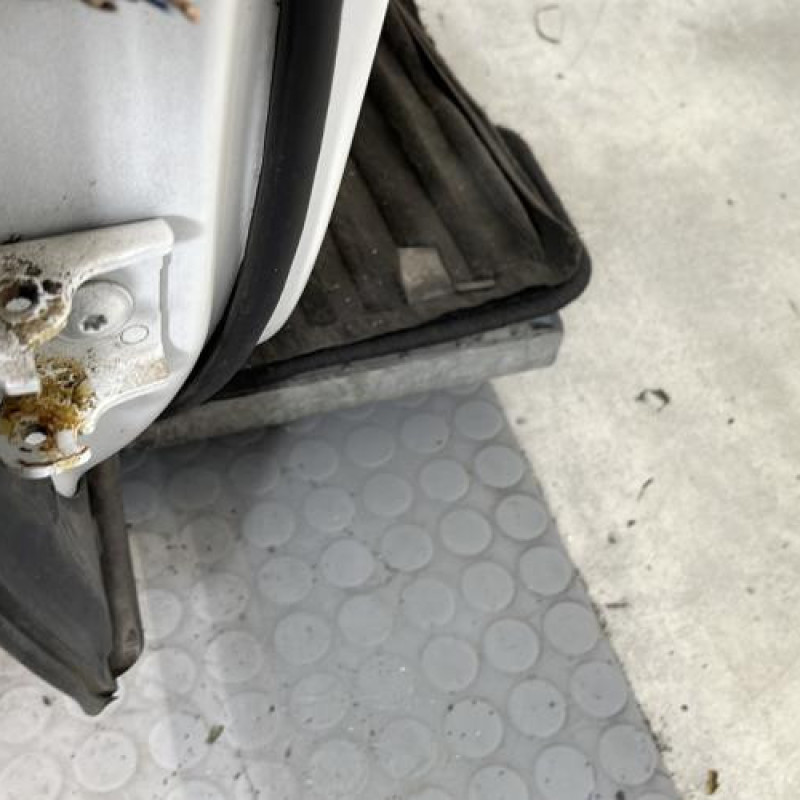 Porte avant droit PEUGEOT 308 2 Photo n°6