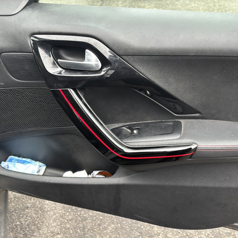 PEUGEOT 2008 1 PHASE 1 1.2 PURETECH - 12V TURBO Photo n°9